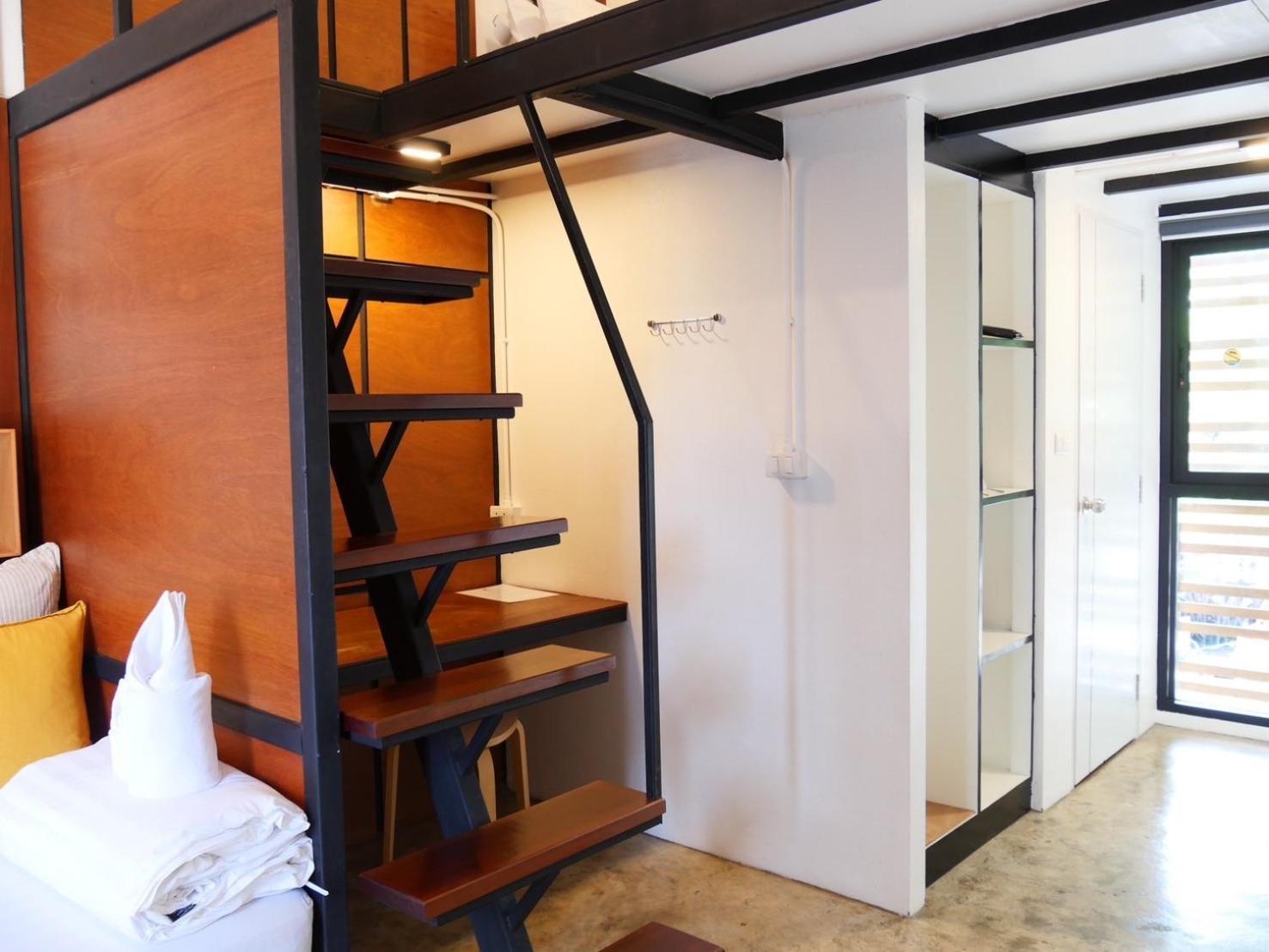 Book A Bed Poshtel - Sha Plus Phuket Екстериор снимка