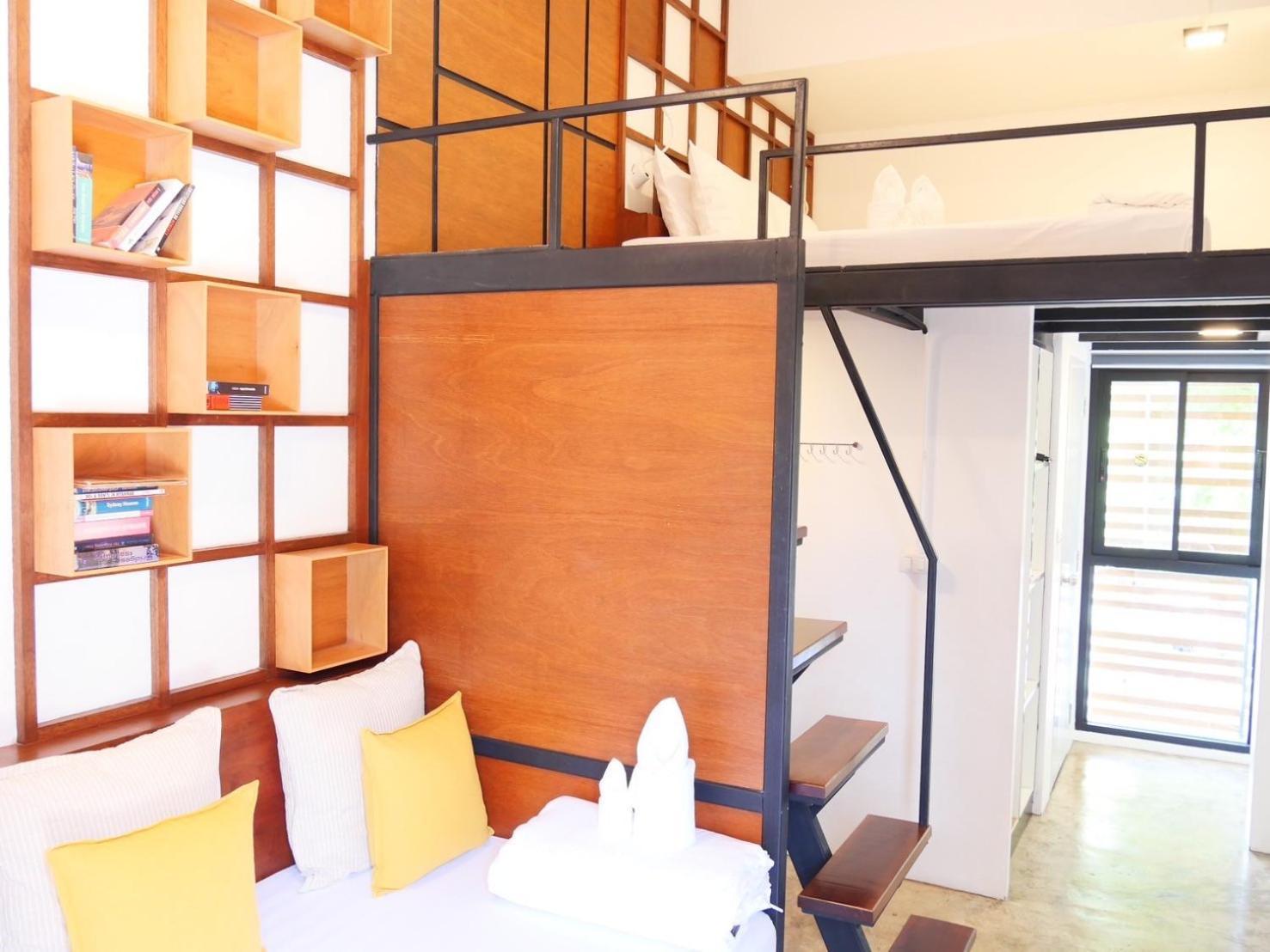 Book A Bed Poshtel - Sha Plus Phuket Екстериор снимка