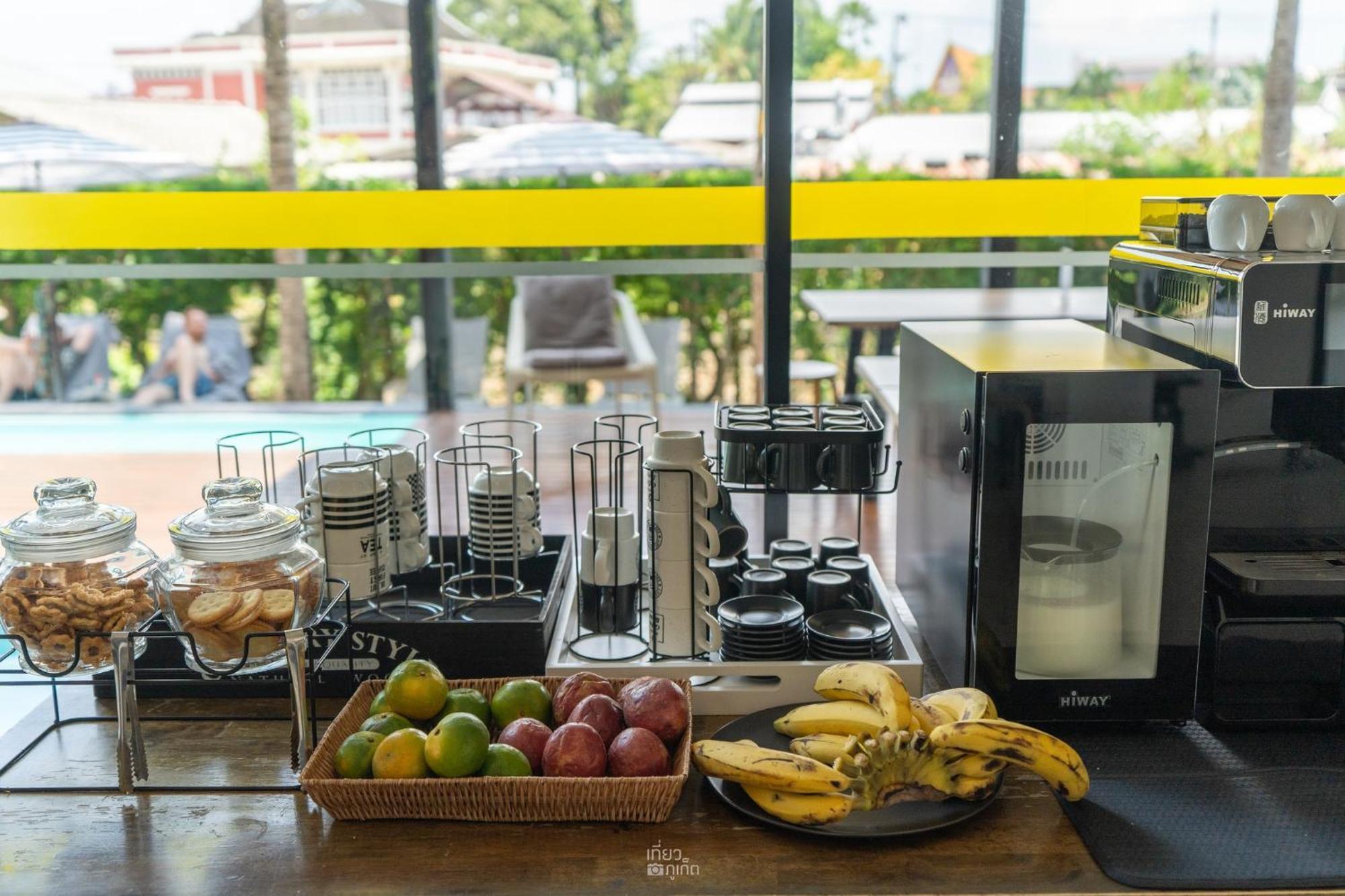 Book A Bed Poshtel - Sha Plus Phuket Екстериор снимка