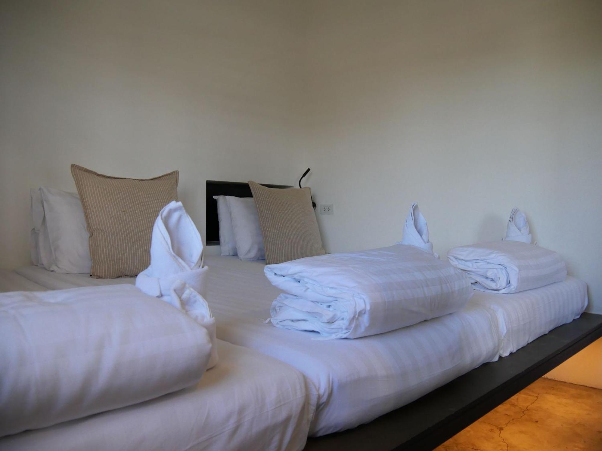 Book A Bed Poshtel - Sha Plus Phuket Екстериор снимка
