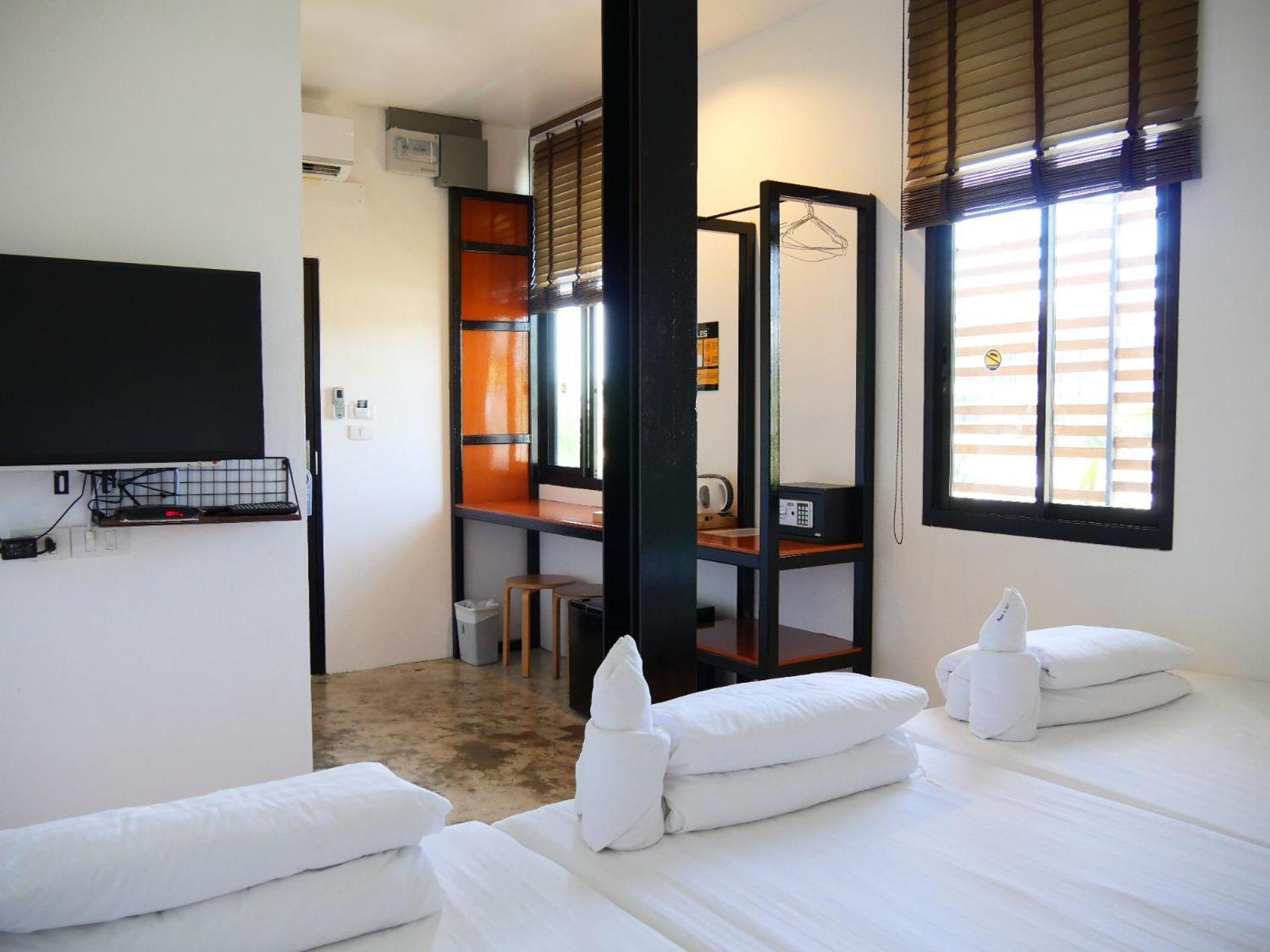 Book A Bed Poshtel - Sha Plus Phuket Екстериор снимка